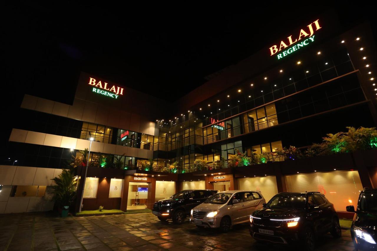 Balaji Regency Kanhangad Kannangad Exteriör bild