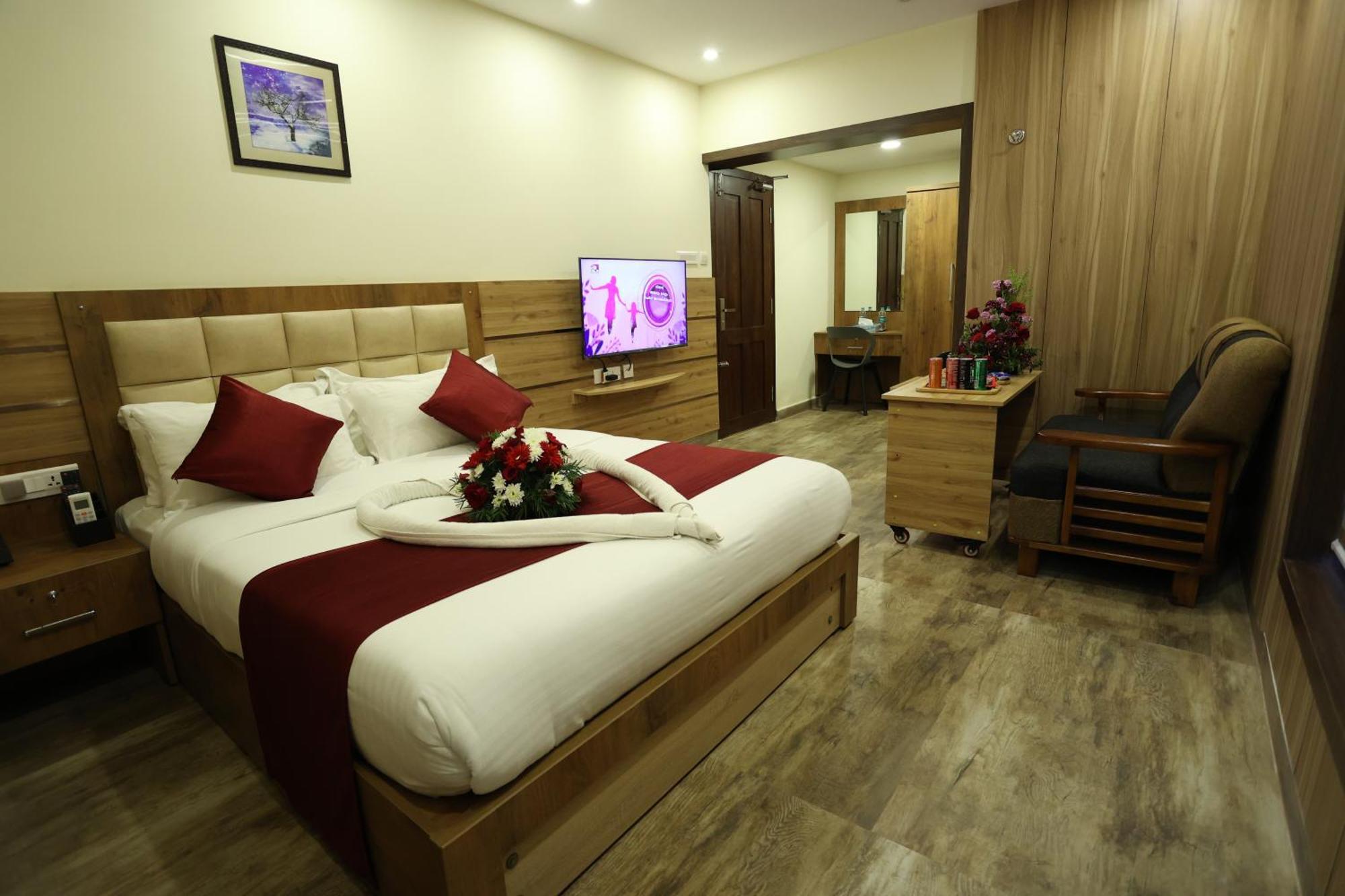 Balaji Regency Kanhangad Kannangad Exteriör bild