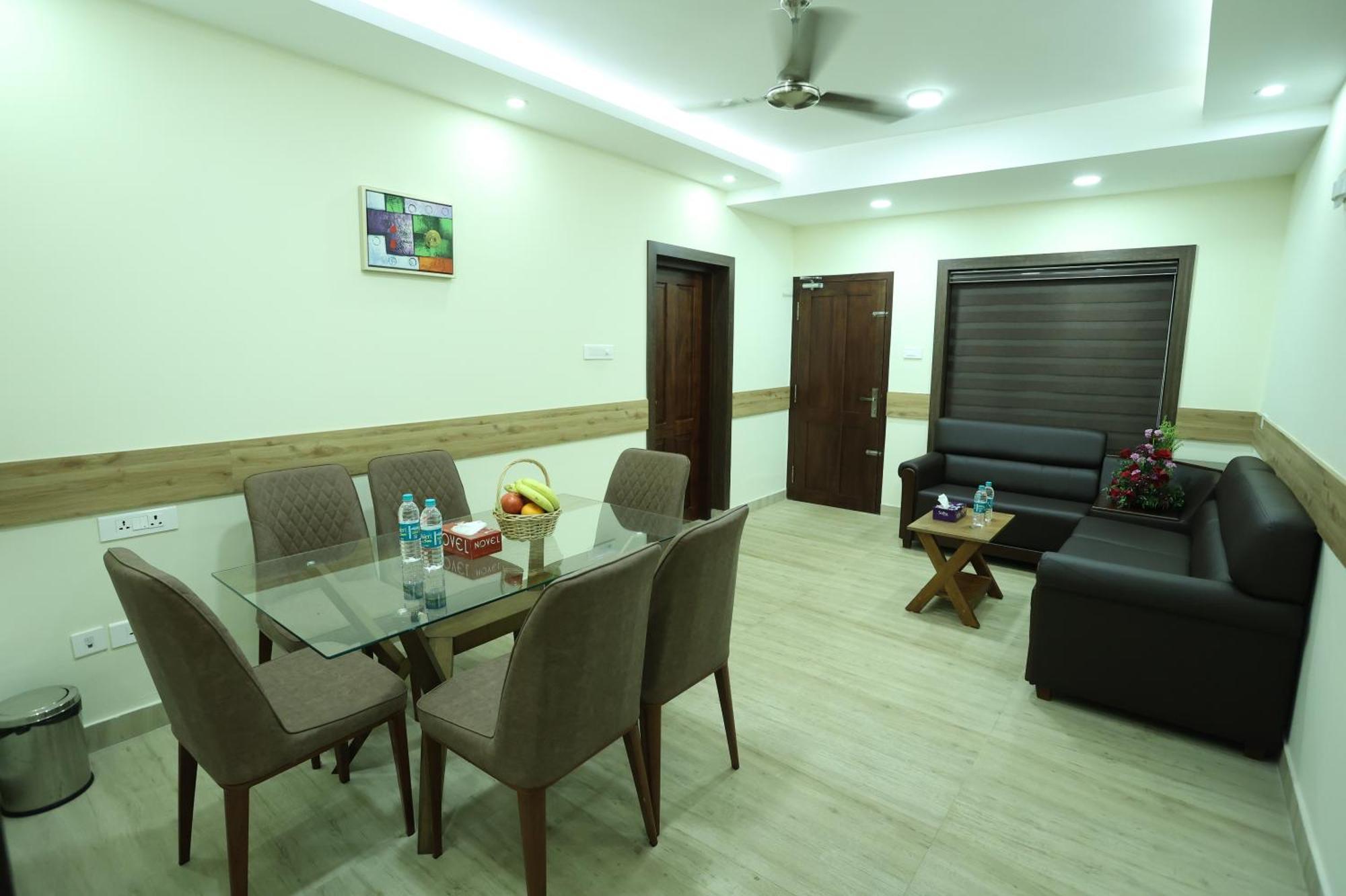 Balaji Regency Kanhangad Kannangad Exteriör bild